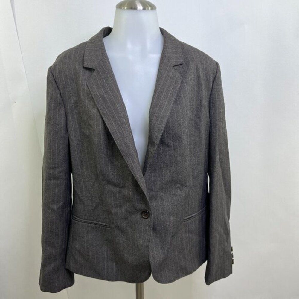 Haberdashery by Personal Blazer Vintage 16 Gray Pinstripe 1 button Plus Used. No